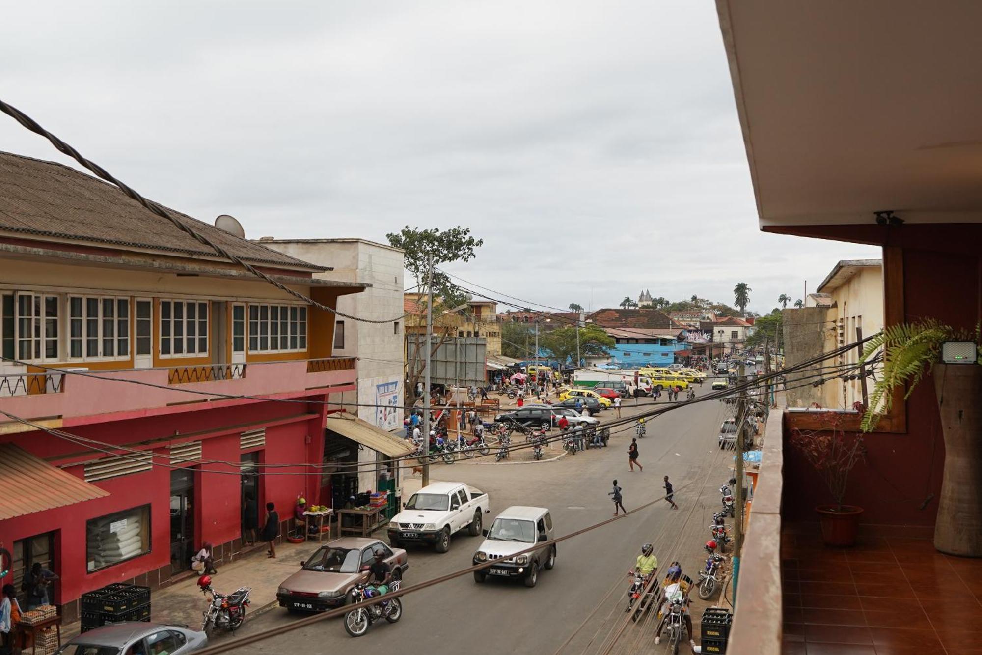 Residencial Avenida Geovanni Sao Tome Ngoại thất bức ảnh